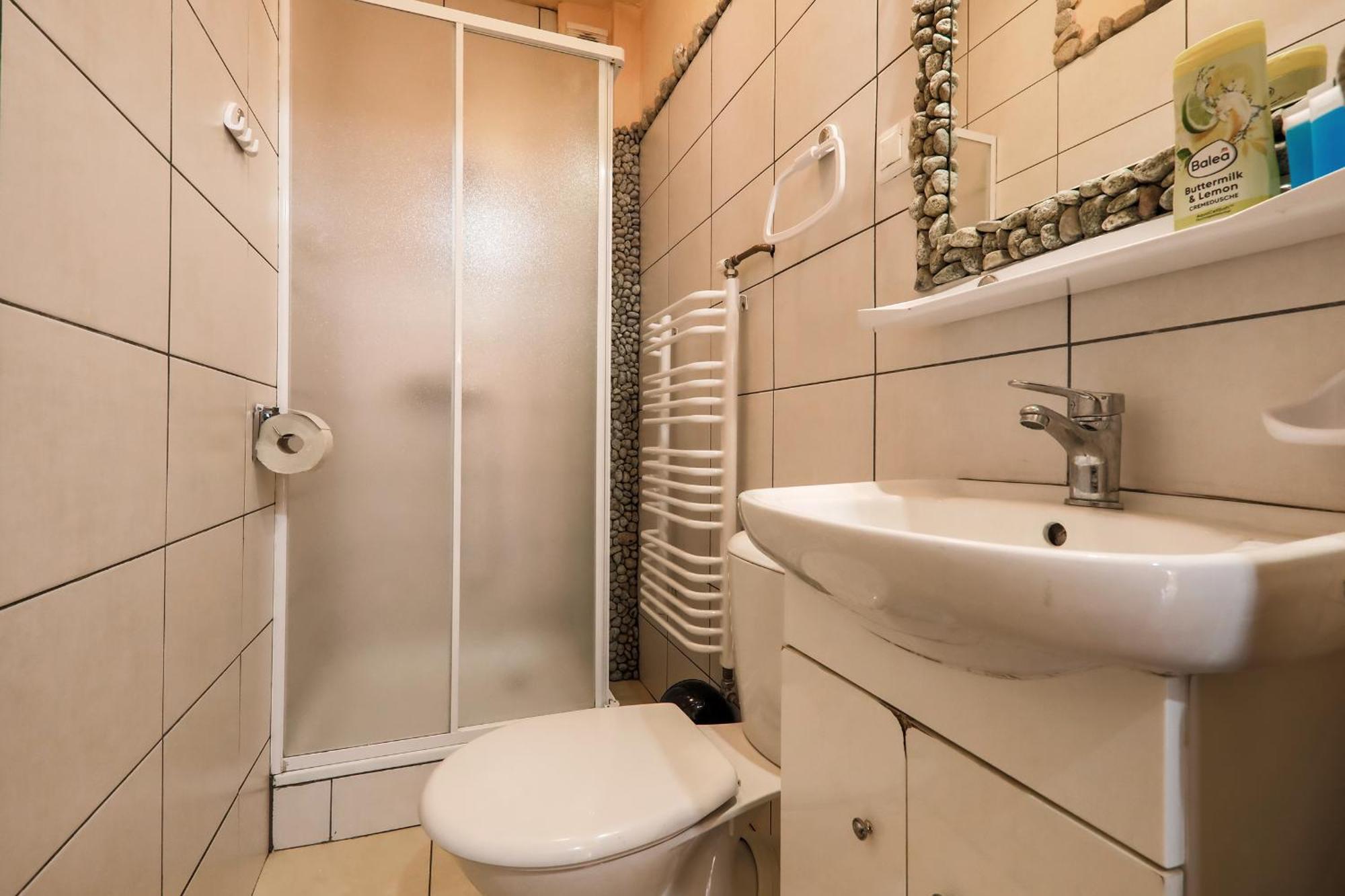 Grota Zbojnicka Apartament I Pokoje Gliczarów Buitenkant foto